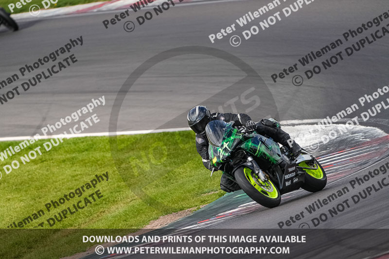 donington no limits trackday;donington park photographs;donington trackday photographs;no limits trackdays;peter wileman photography;trackday digital images;trackday photos